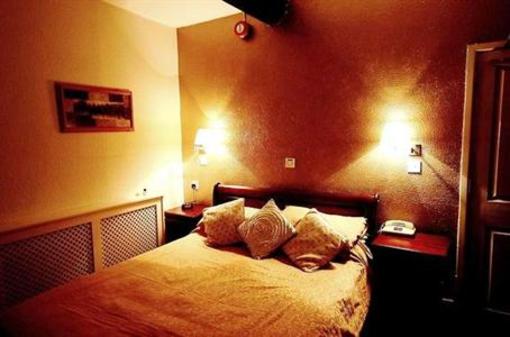 фото отеля The Wyndham Arms Hotel Clearwell