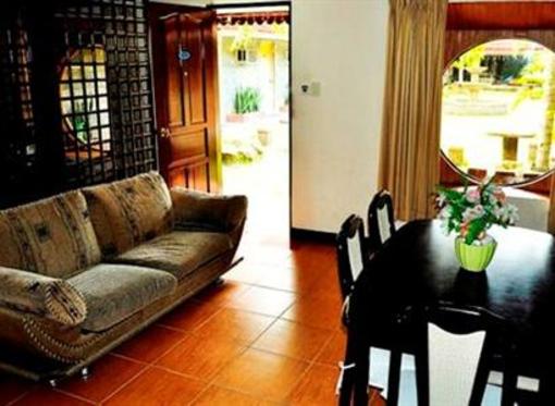 фото отеля Check Inn Pension Arcade Bacolod