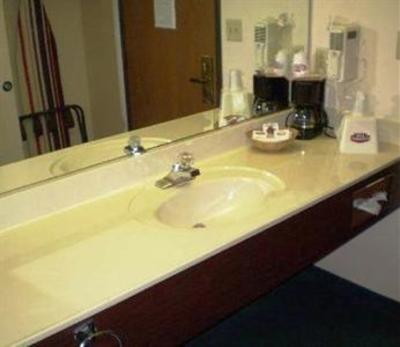 фото отеля Country Hearth Inn - Bowling Green