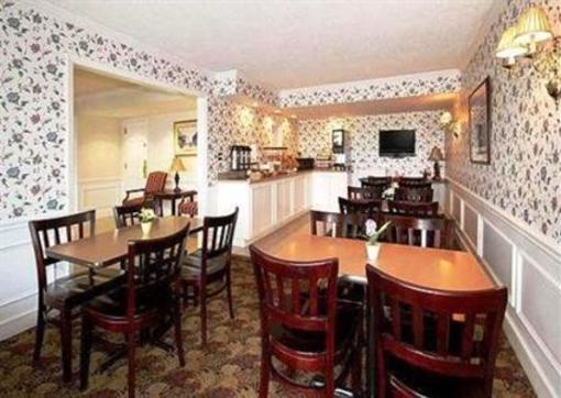 фото отеля Quality Inn Tanglewood