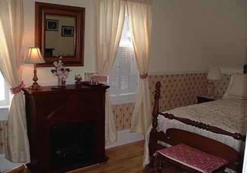 фото отеля Azelia Farmhouse B & B