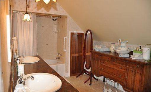 фото отеля Azelia Farmhouse B & B