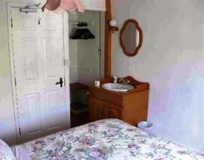 фото отеля Cross Keys Cottage