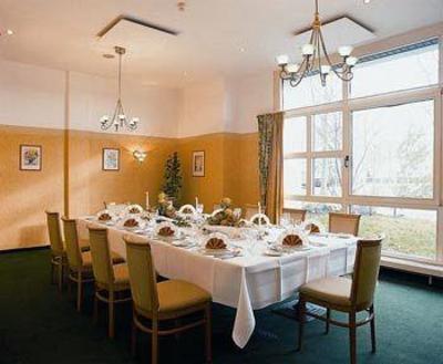 фото отеля AMBER HOTEL Leonberg/Stuttgart