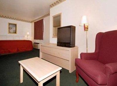 фото отеля Rodeway Inn - Loveland