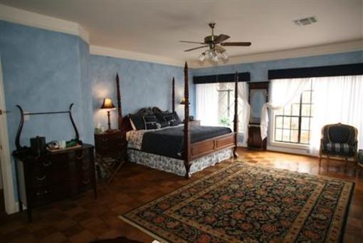 фото отеля Creekhaven Inn