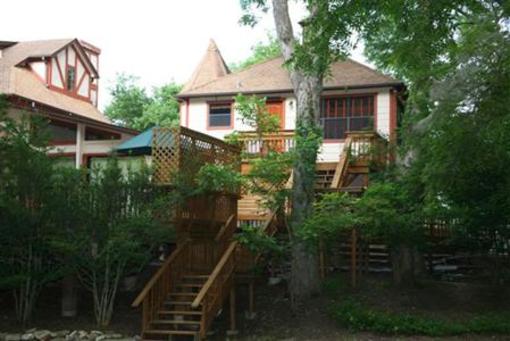 фото отеля Creekhaven Inn