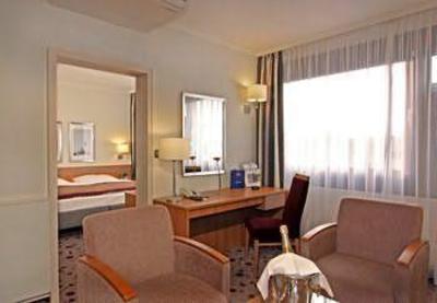 фото отеля Best Western Queens Hotel Berlin City West