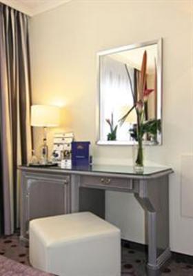 фото отеля Best Western Queens Hotel Berlin City West
