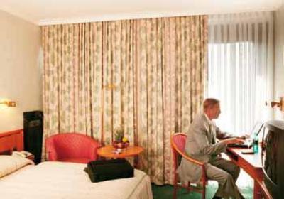 фото отеля Best Western Queens Hotel Berlin City West