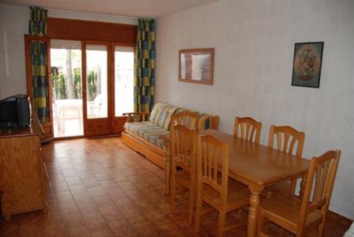 фото отеля Hotel Adosados El Pinar Mont-Roig del Camp