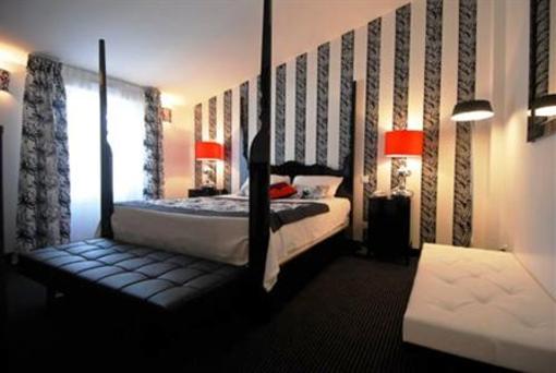 фото отеля Hotel Le Martray Ars-en-Re