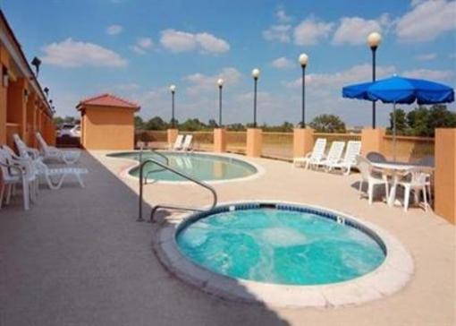 фото отеля Econo Lodge Stephenville