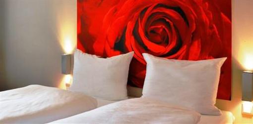 фото отеля Hotel Heckenrose Ringsheim