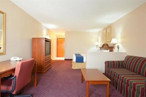 фото отеля Holiday Inn Express Lincoln (Illinois)