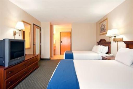 фото отеля Holiday Inn Express Lincoln (Illinois)