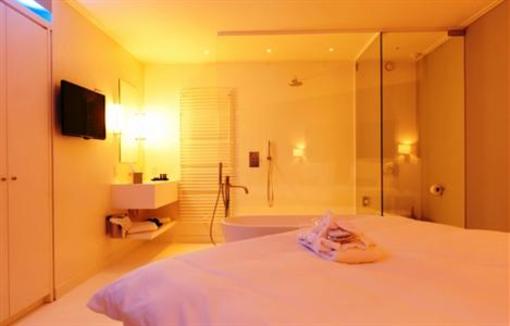 фото отеля Vixx Hotel