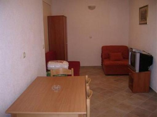 фото отеля Apartments Ante Omis
