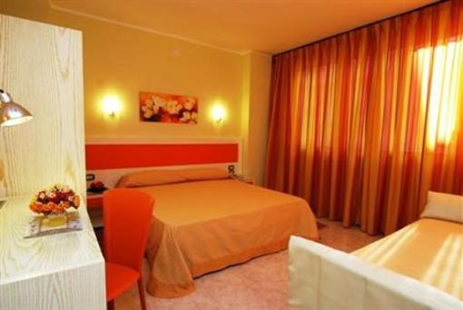 фото отеля Hotel Cristal Eboli