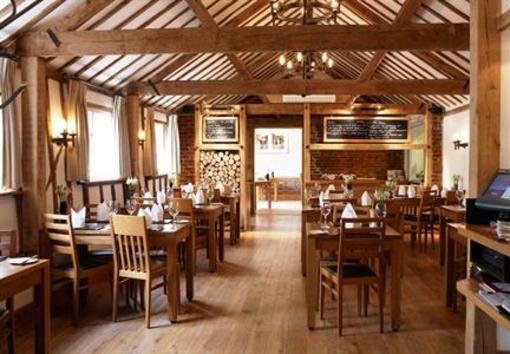 фото отеля Tewin Bury Farm Hotel Welwyn Garden City