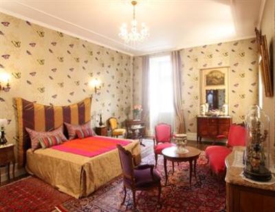 фото отеля Chateau de Crazannes