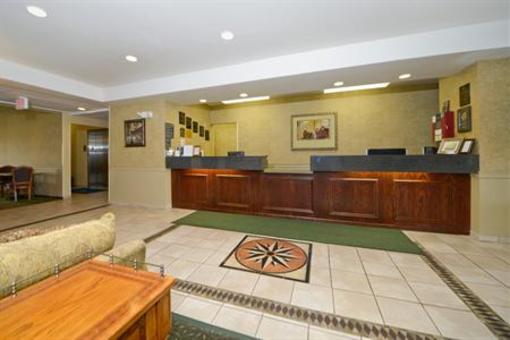 фото отеля BEST WESTERN Penn-Ohio Inn & Suites