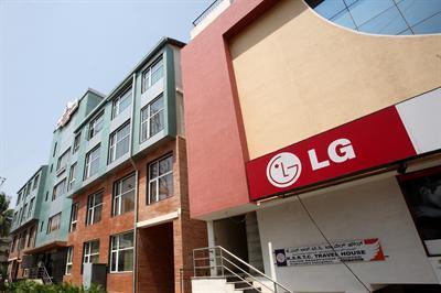 фото отеля Isis Suites Hotel Bangalore