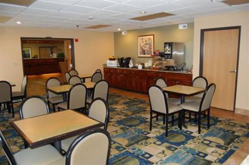 фото отеля BEST WESTERN Mid Town Inn And Suites