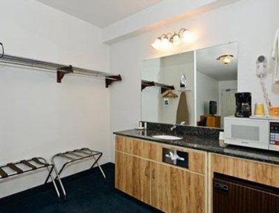 фото отеля Quality Inn Central