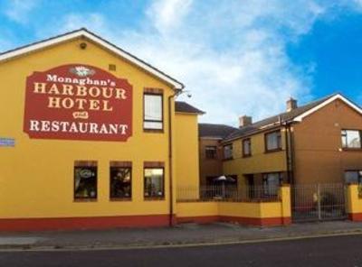 фото отеля Monaghans Harbour Hotel