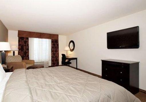 фото отеля Comfort Inn & Suites Newton