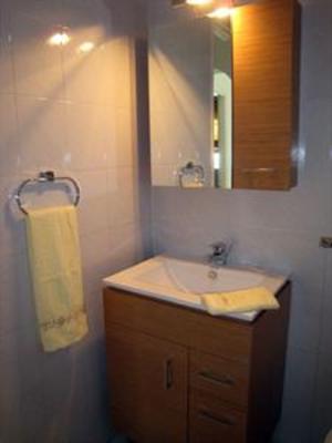 фото отеля Pension Flora Rooms and Suites