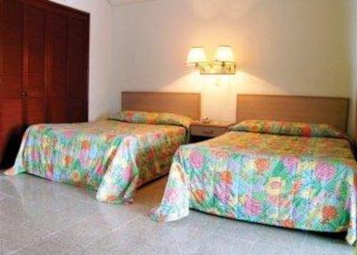 фото отеля Caleta Beach Resort