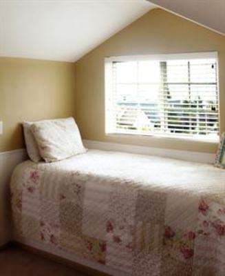 фото отеля Nantucket Inn Anacortes