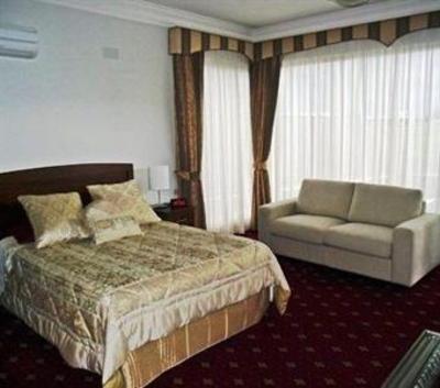 фото отеля 503 On Princes Drive Motel & Serviced Apartments