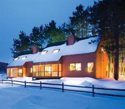 фото отеля Christmas Mountain Village