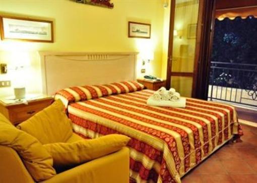 фото отеля Hotel Krimar