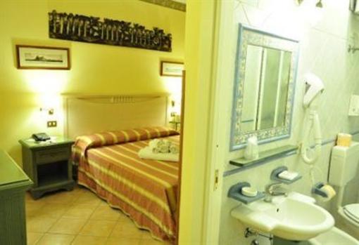 фото отеля Hotel Krimar