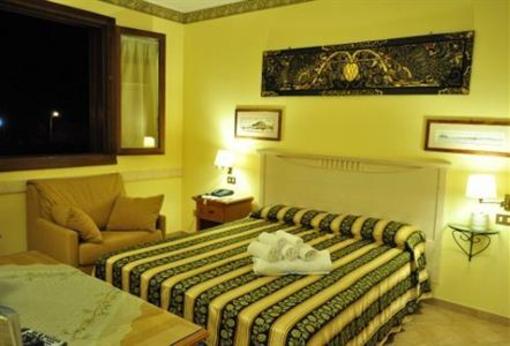 фото отеля Hotel Krimar