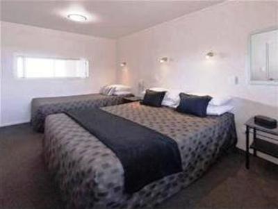 фото отеля Oceanside Motel Whitianga