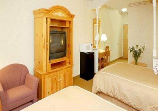 фото отеля Comfort Suites Waldorf