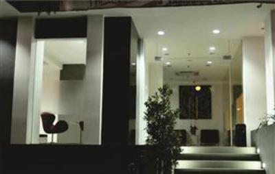 фото отеля M Hotel Jakarta