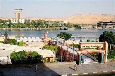 фото отеля Pyramisa Isis Corniche Aswan Resort