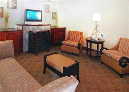 фото отеля Comfort Inn Hotel Newport News