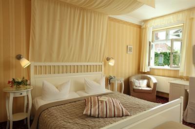 фото отеля Ringhotel Schloss Tangermuend