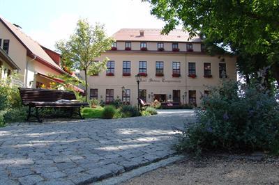 фото отеля Ringhotel Schloss Tangermuend