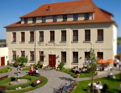 фото отеля Ringhotel Schloss Tangermuend