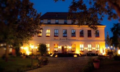 фото отеля Ringhotel Schloss Tangermuend