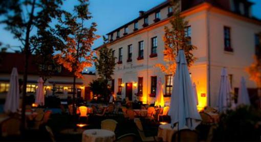 фото отеля Ringhotel Schloss Tangermuend