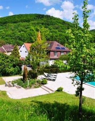 фото отеля Hotel Schloss Dottingen Braunsbach